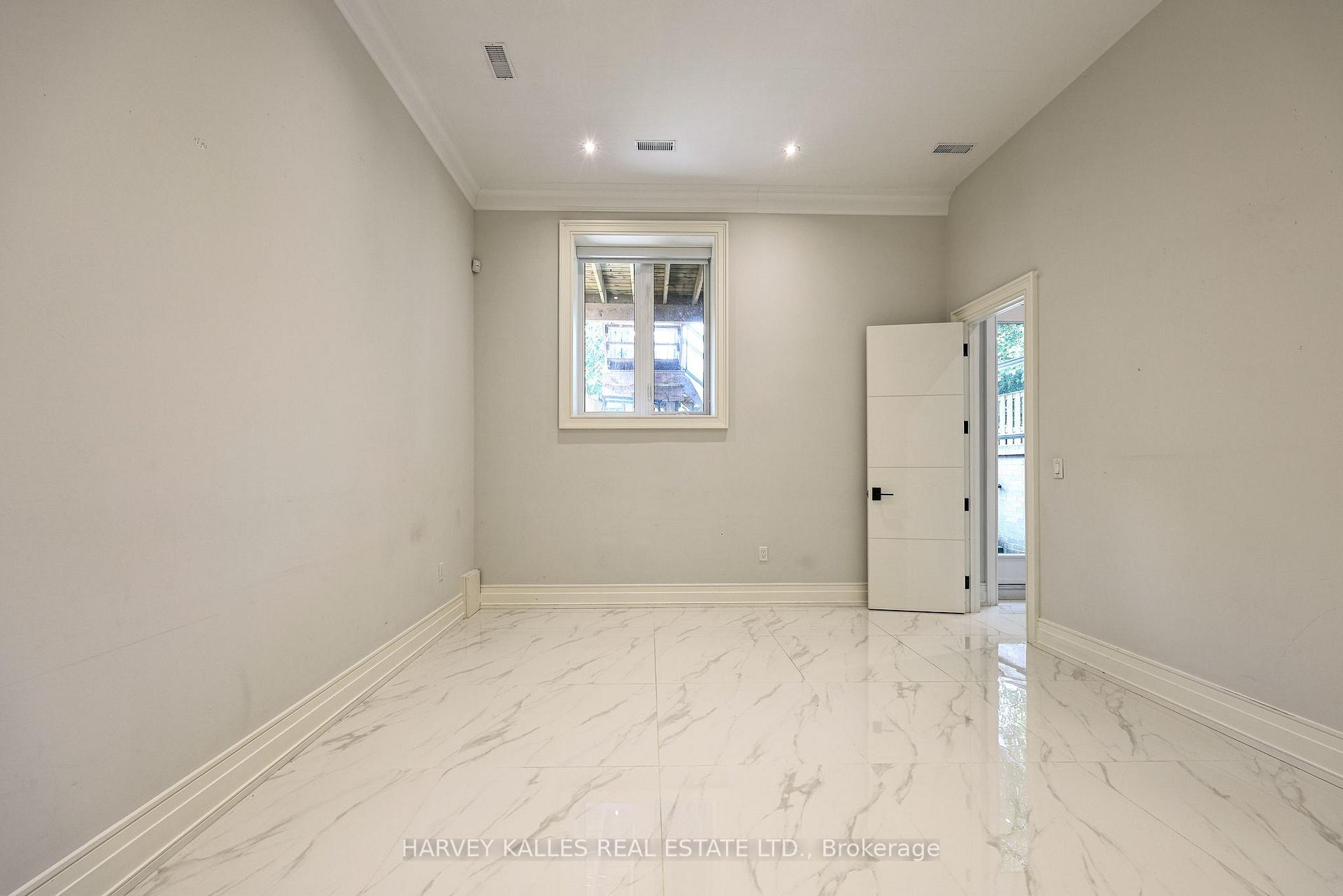 42 Carmichael Avenue, Toronto