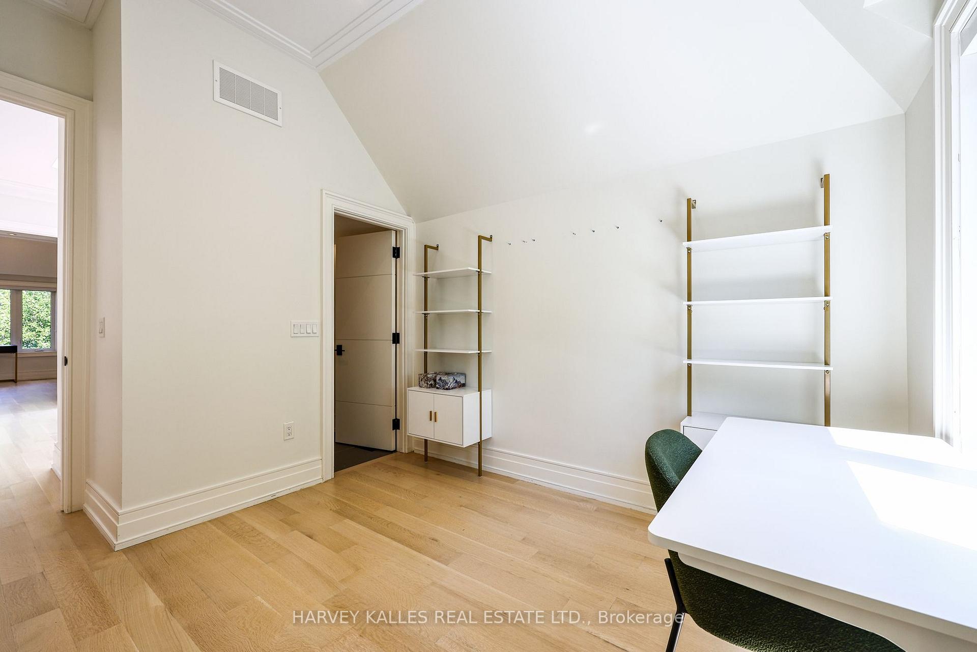 42 Carmichael Avenue, Toronto