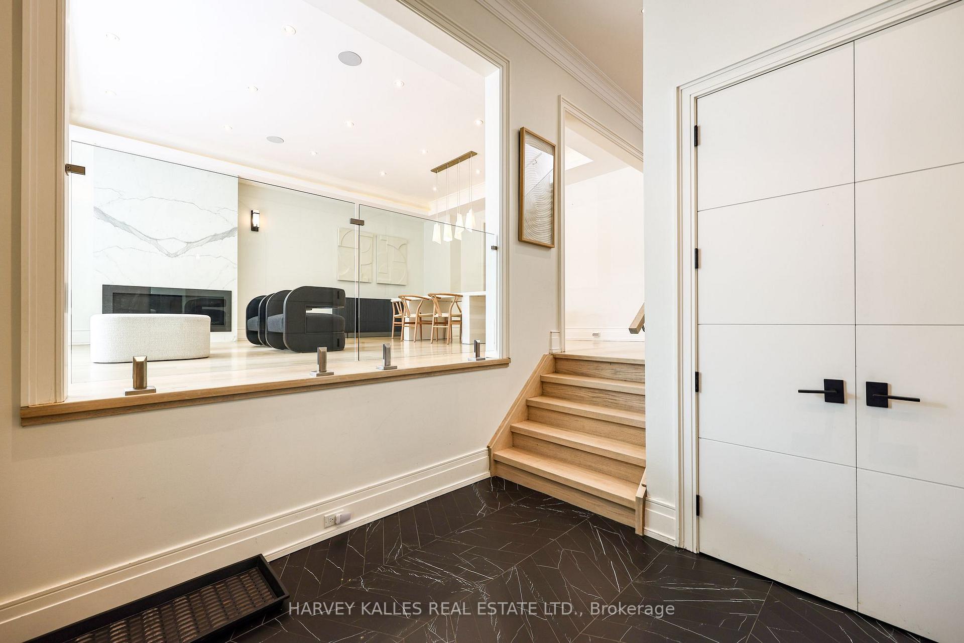 42 Carmichael Avenue, Toronto