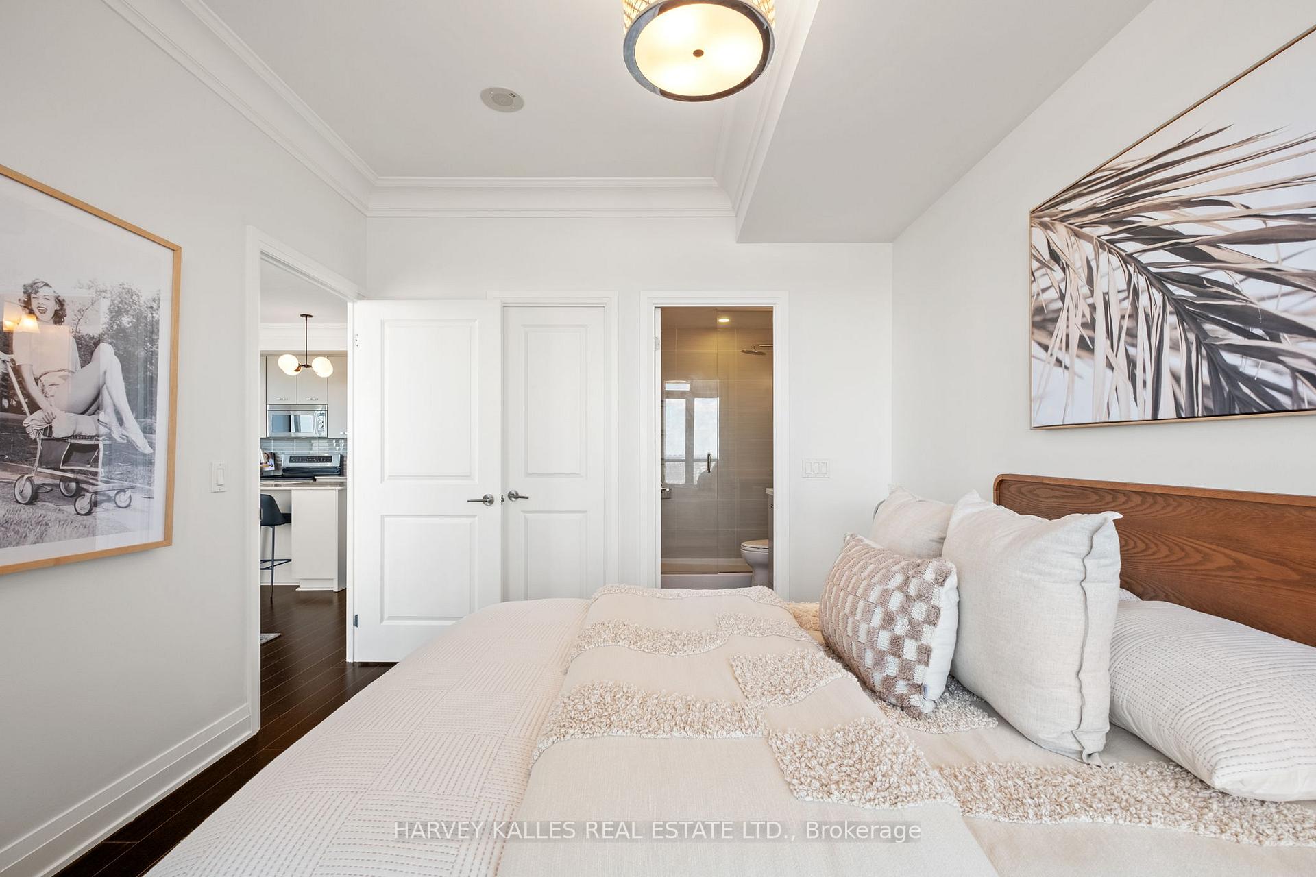 530 St Clair Avenue W 1602, Toronto Unit: 1602