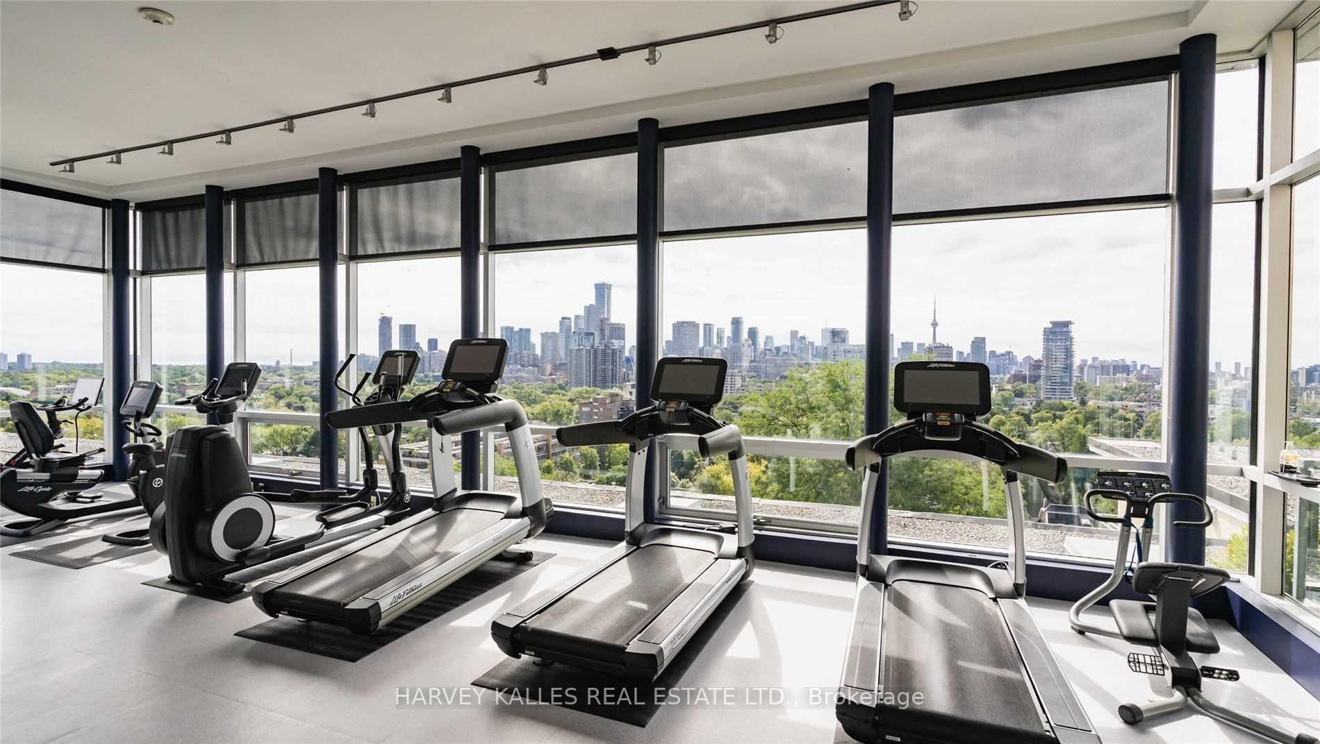1 Benvenuto Place 320, Toronto Unit: 320