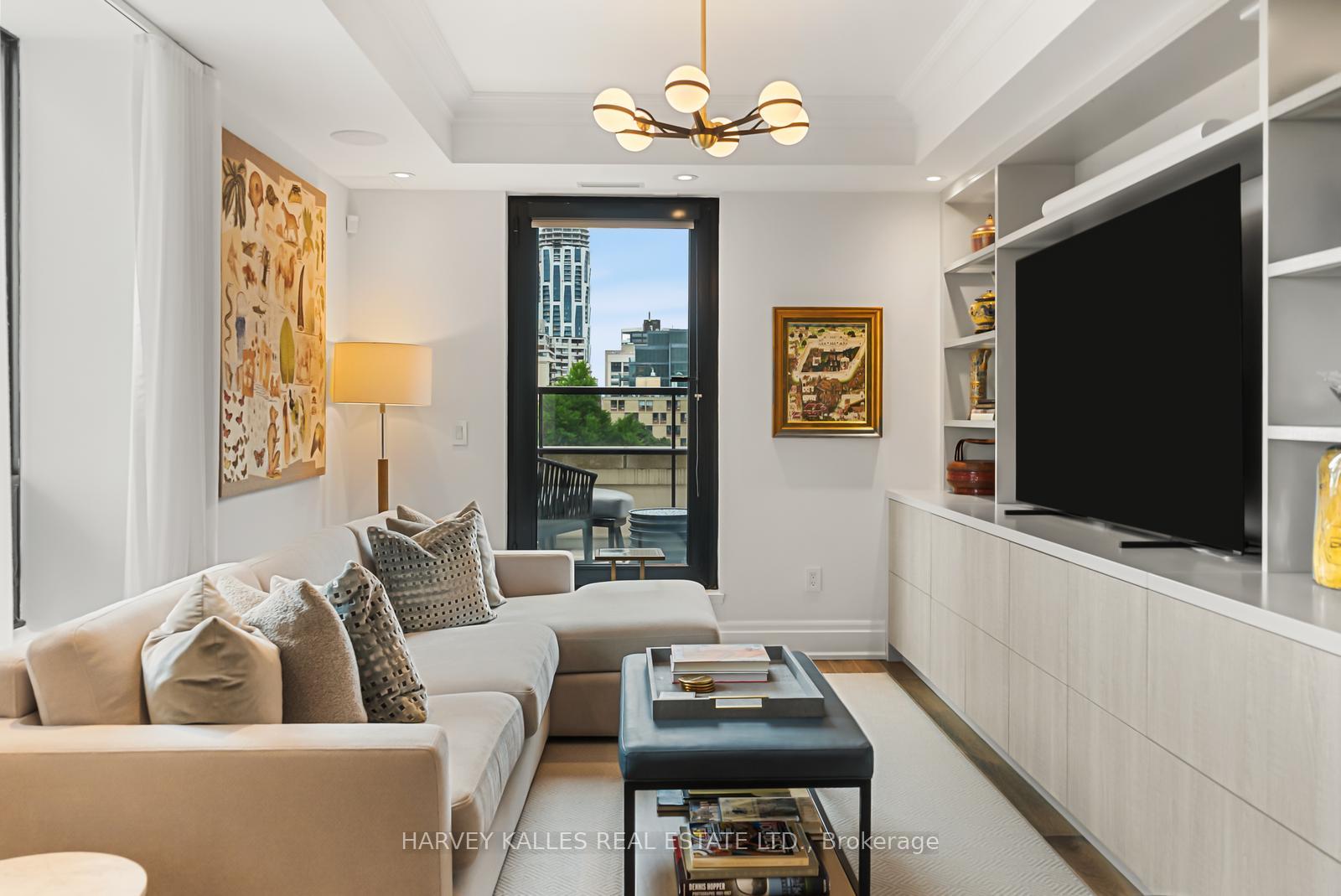 1 Forest Hill Road 701, Toronto Unit: 701