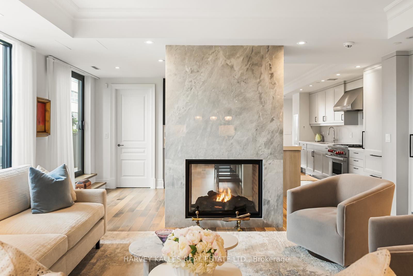 1 Forest Hill Road 701, Toronto Unit: 701