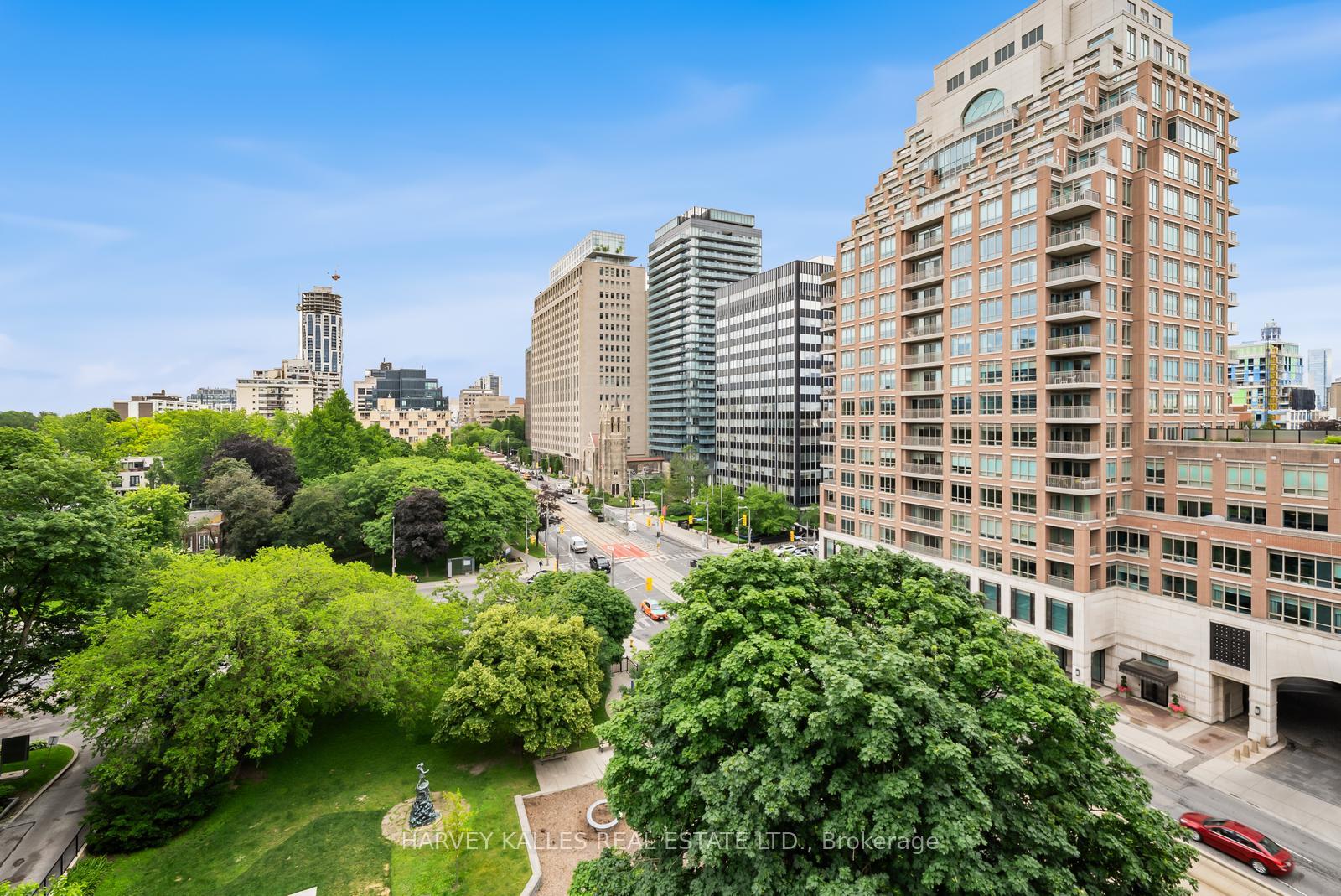 1 Forest Hill Road 701, Toronto Unit: 701