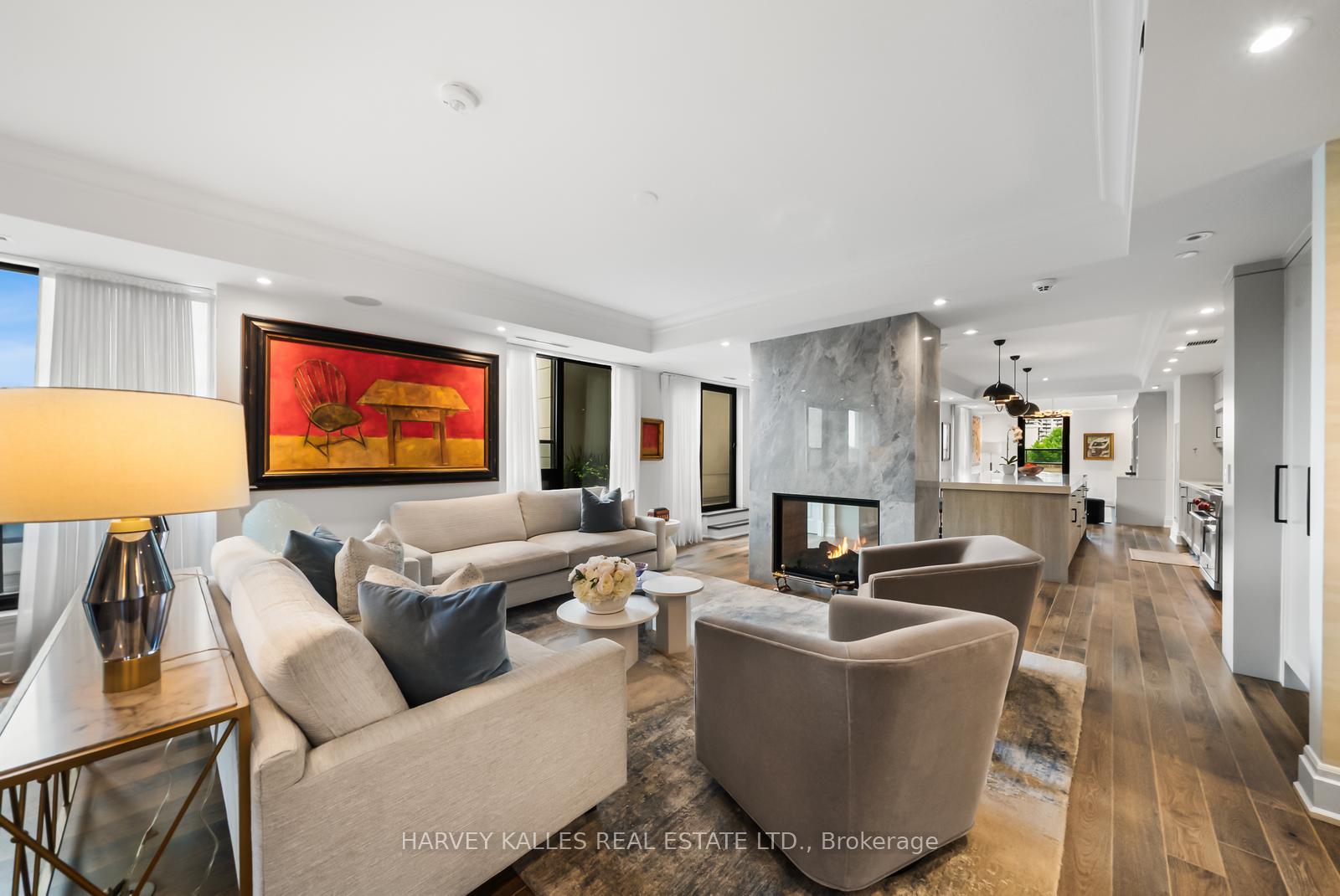 1 Forest Hill Road 701, Toronto Unit: 701