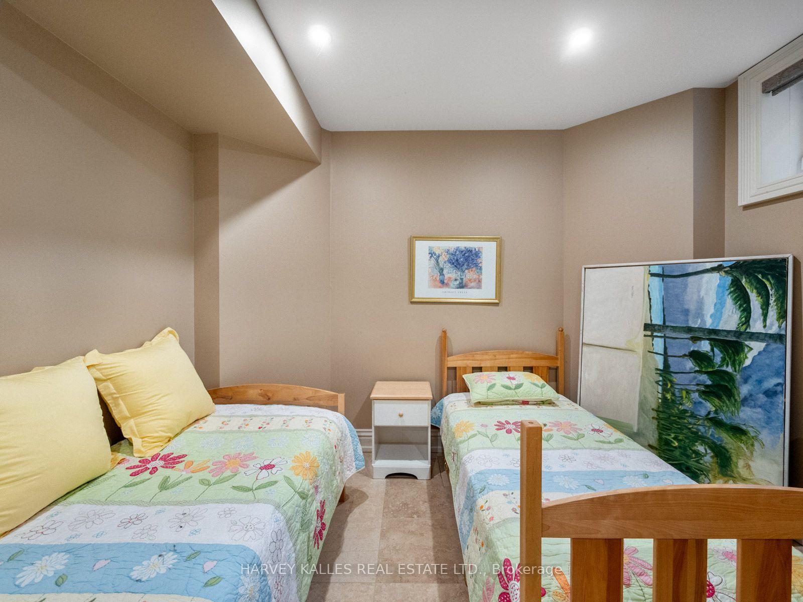 73 Carmichael Avenue, Toronto