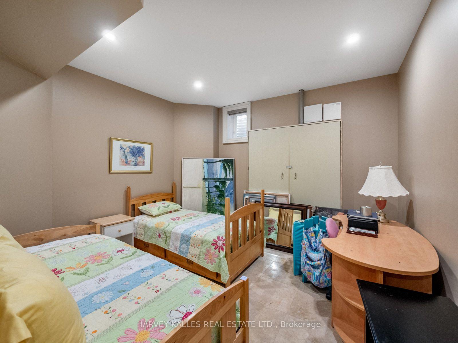 73 Carmichael Avenue, Toronto