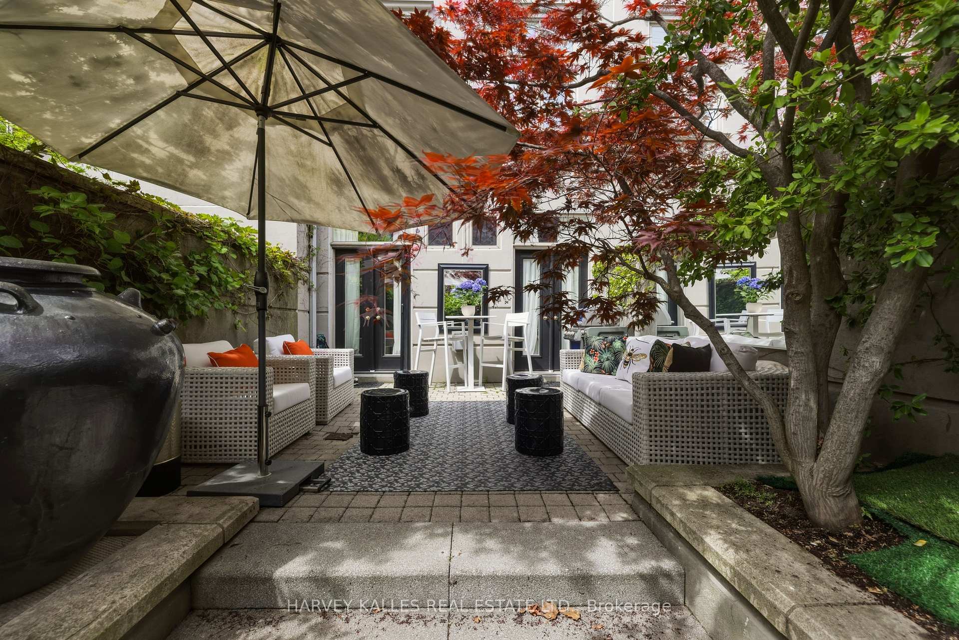 260 Russell Hill Road 21, Toronto Unit: 21