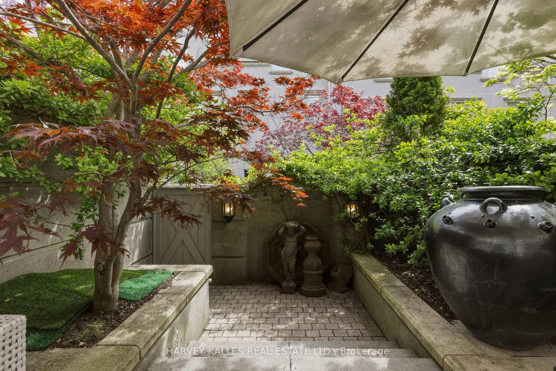260 Russell Hill Road 21, Toronto Unit: 21