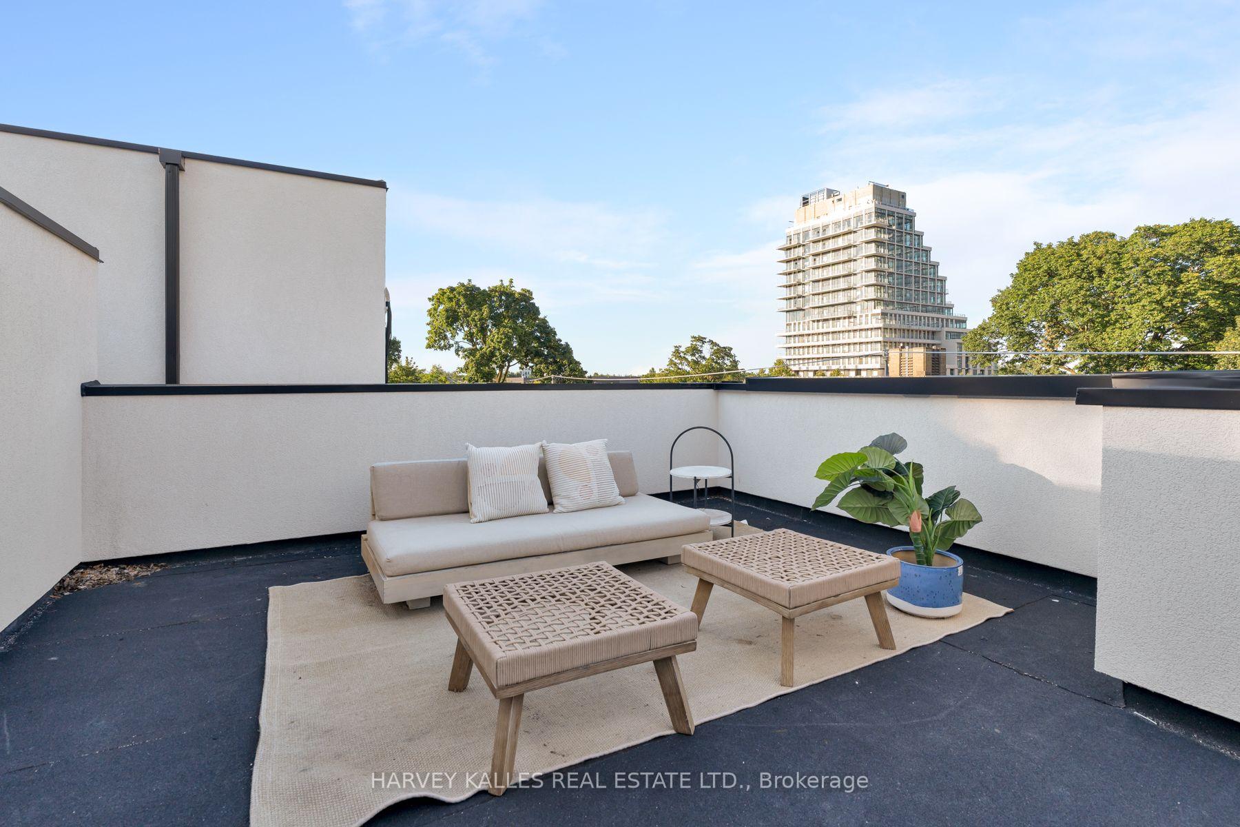 534 Duplex Avenue, Toronto