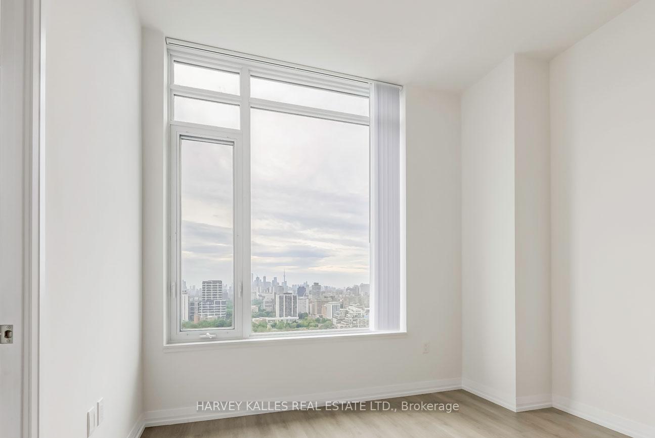 50 Dunfield Avenue LPH19, Toronto Unit: LPH19