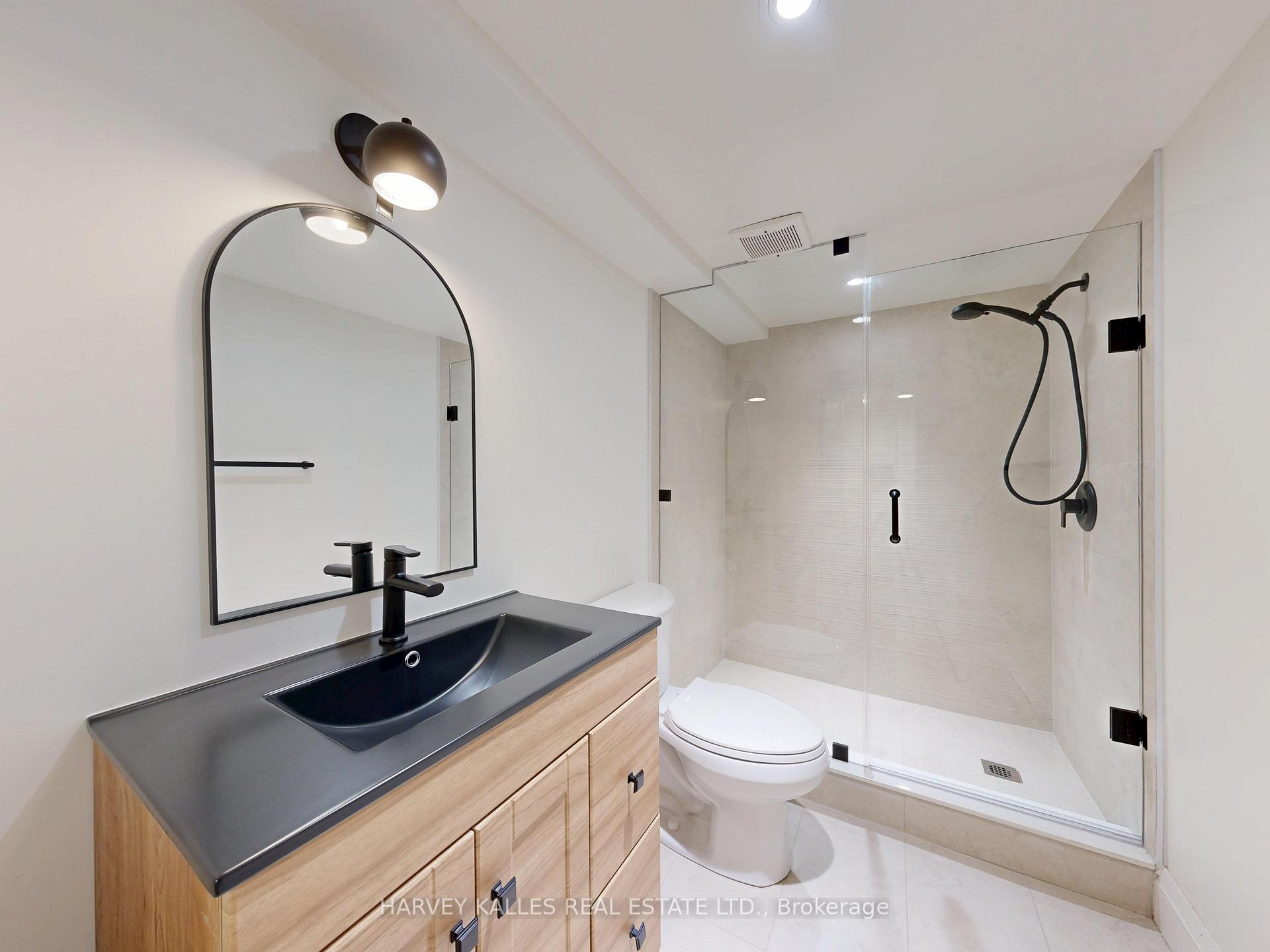 1214 Avenue Road 3, Toronto Unit: 3