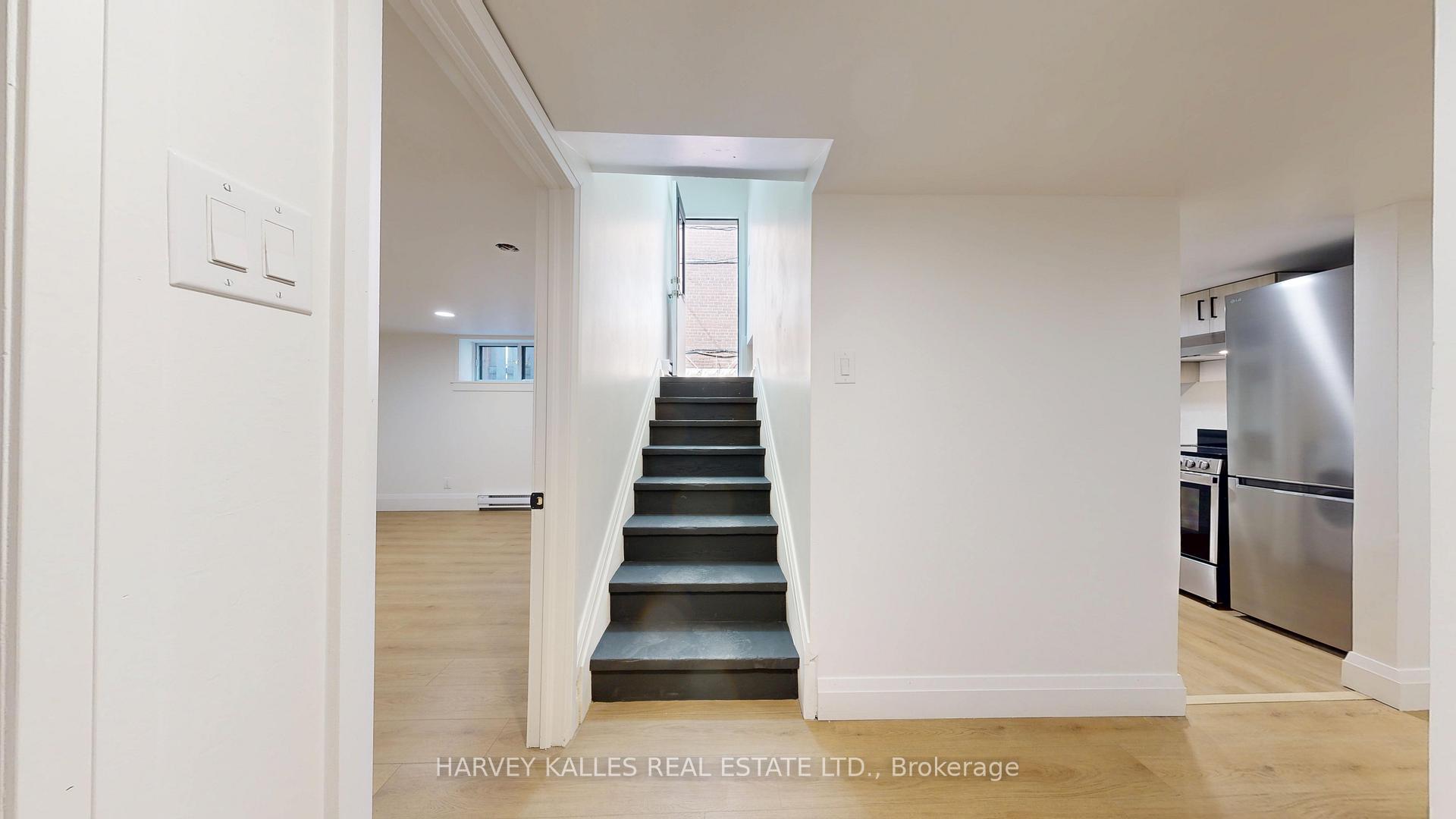 1214 Avenue Road 3, Toronto Unit: 3