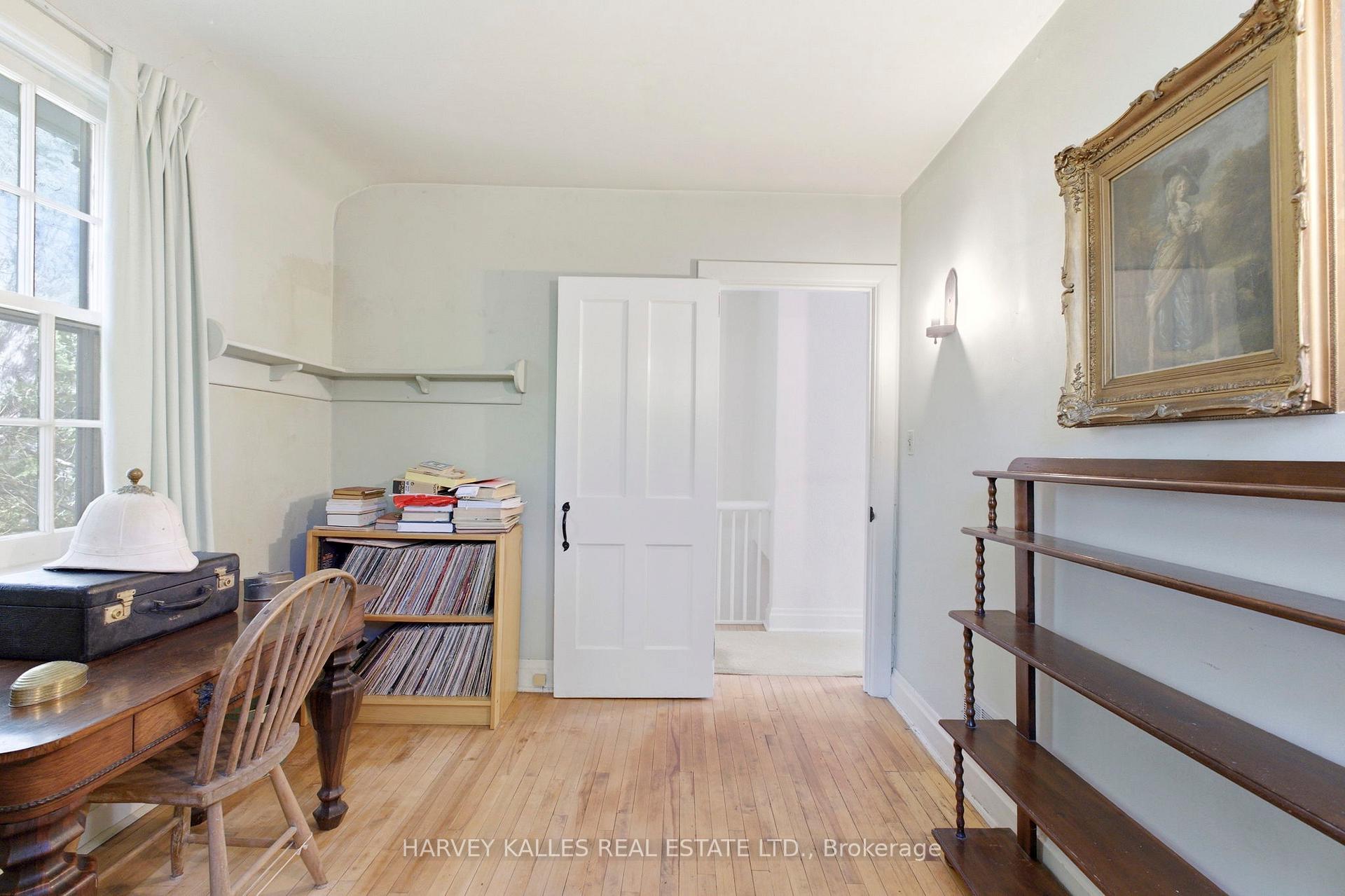38 Donwoods Drive, Toronto