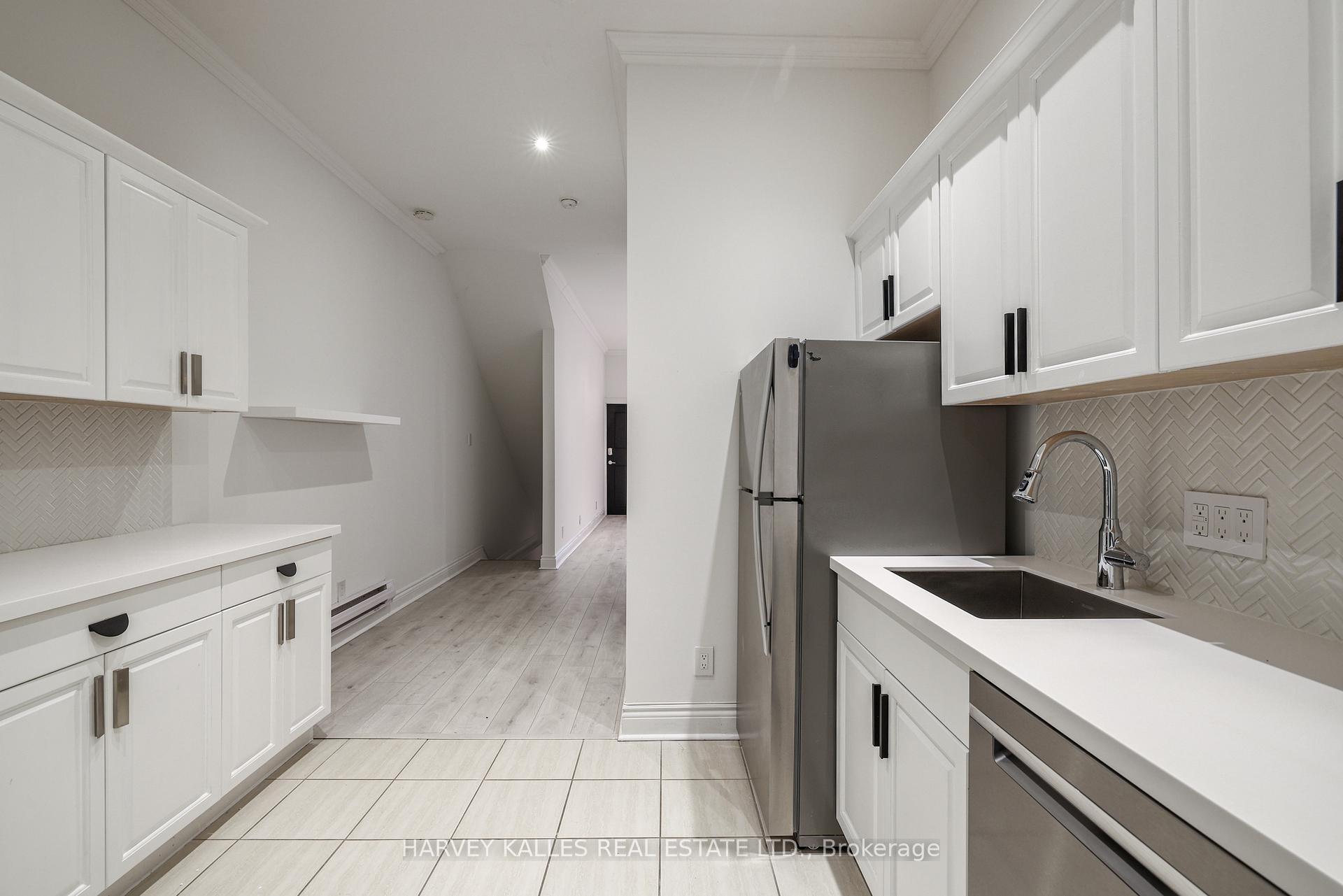 530 Richmond Street W, Toronto
