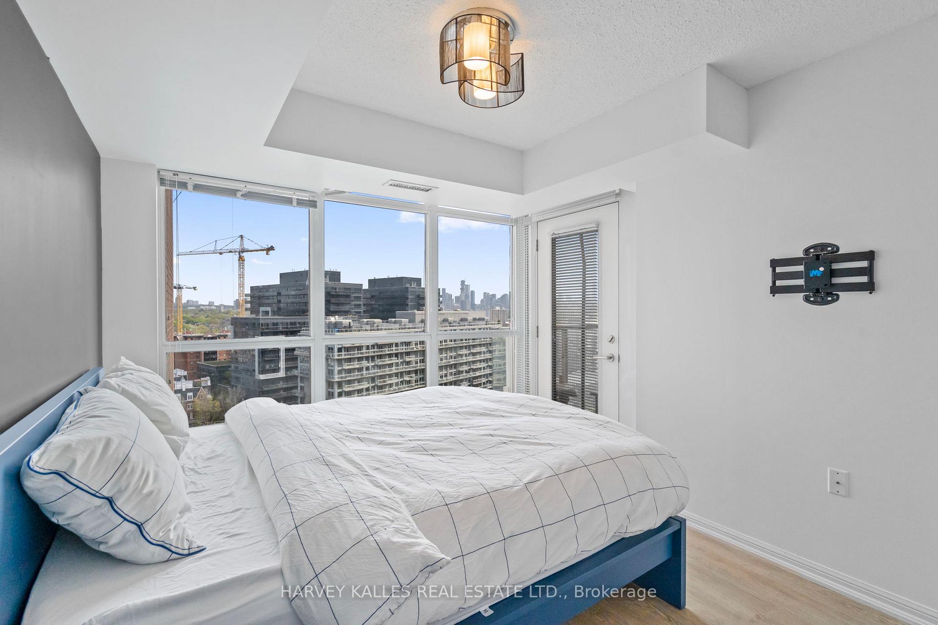 125 Western Battery Road 1316, Toronto Unit: 1316