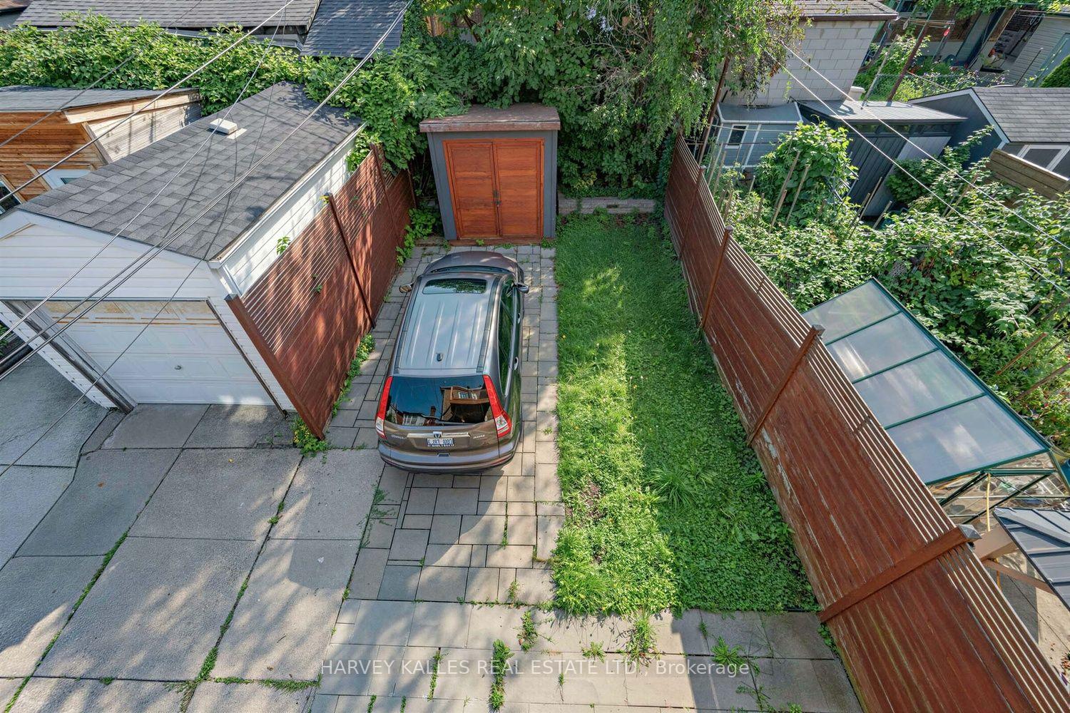 61 Appleton Avenue, Toronto