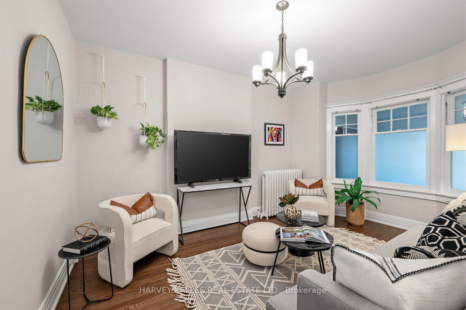 61 Appleton Avenue, Toronto