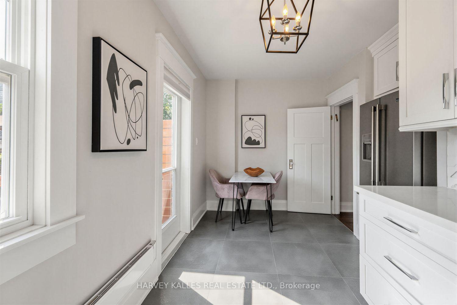 61 Appleton Avenue, Toronto