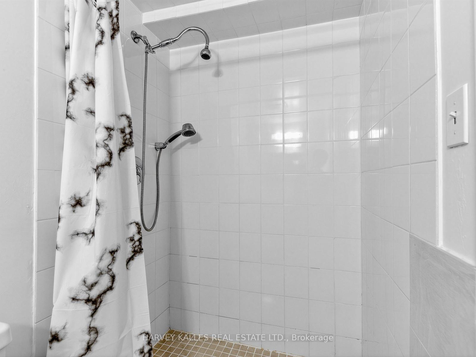 16 Terrydale Drive Basement, Toronto Unit: Basement