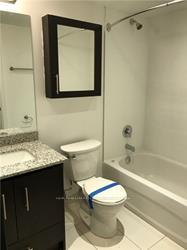 55 W Charles Street W 1904, Toronto Unit: 1904