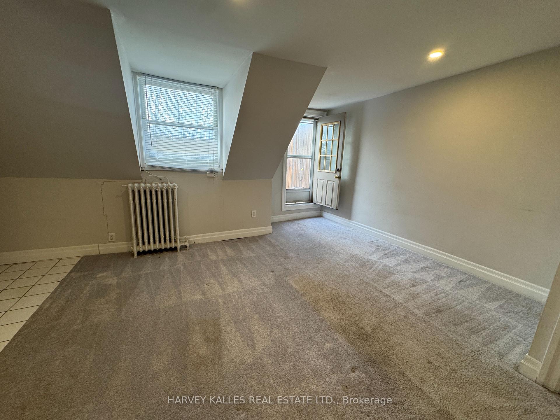 676 Huron Street 301, Toronto Unit: 301