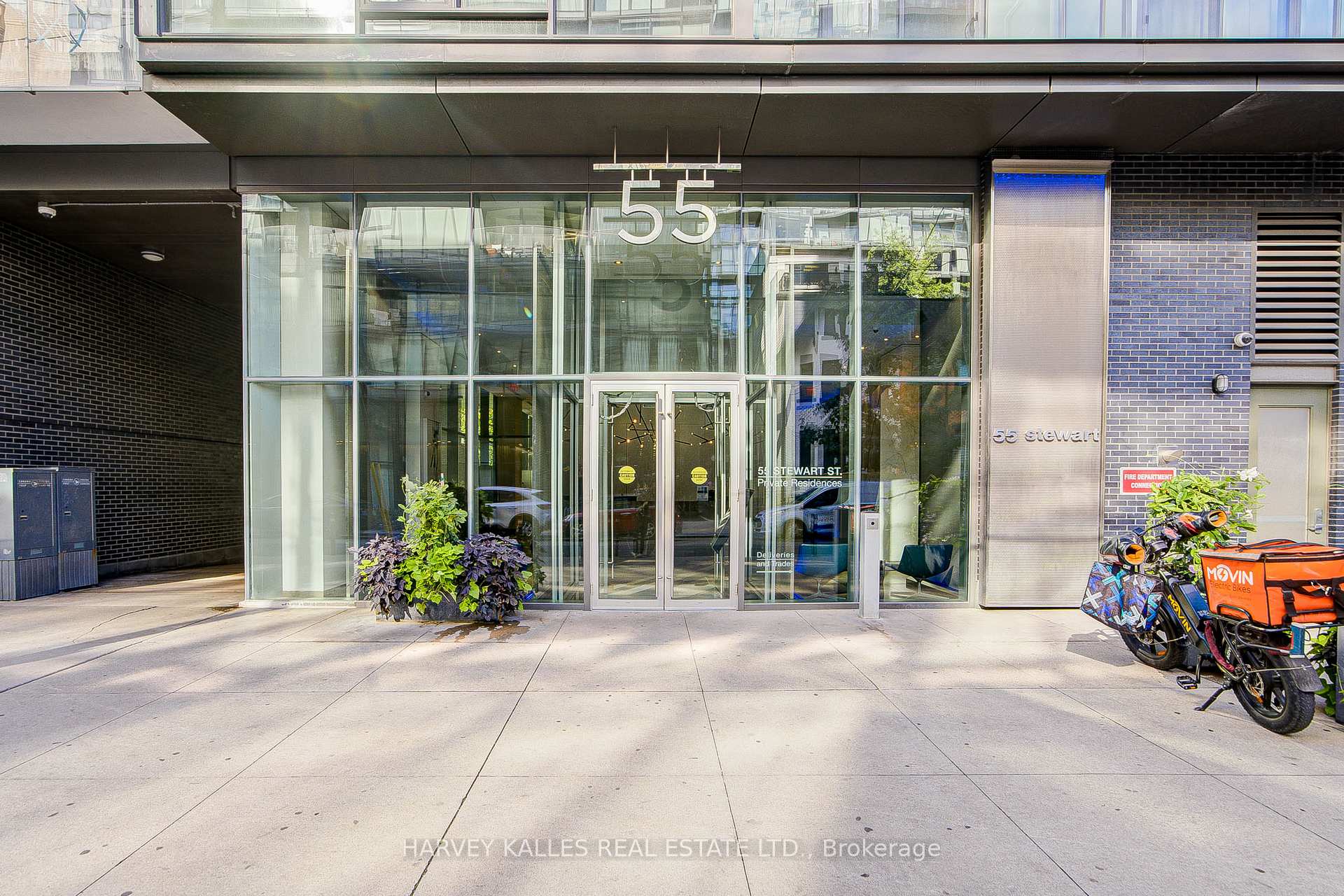 55 Stewart Street 121, Toronto Unit: 121
