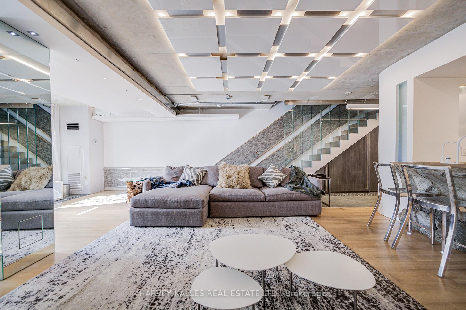 55 Stewart Street 121, Toronto Unit: 121