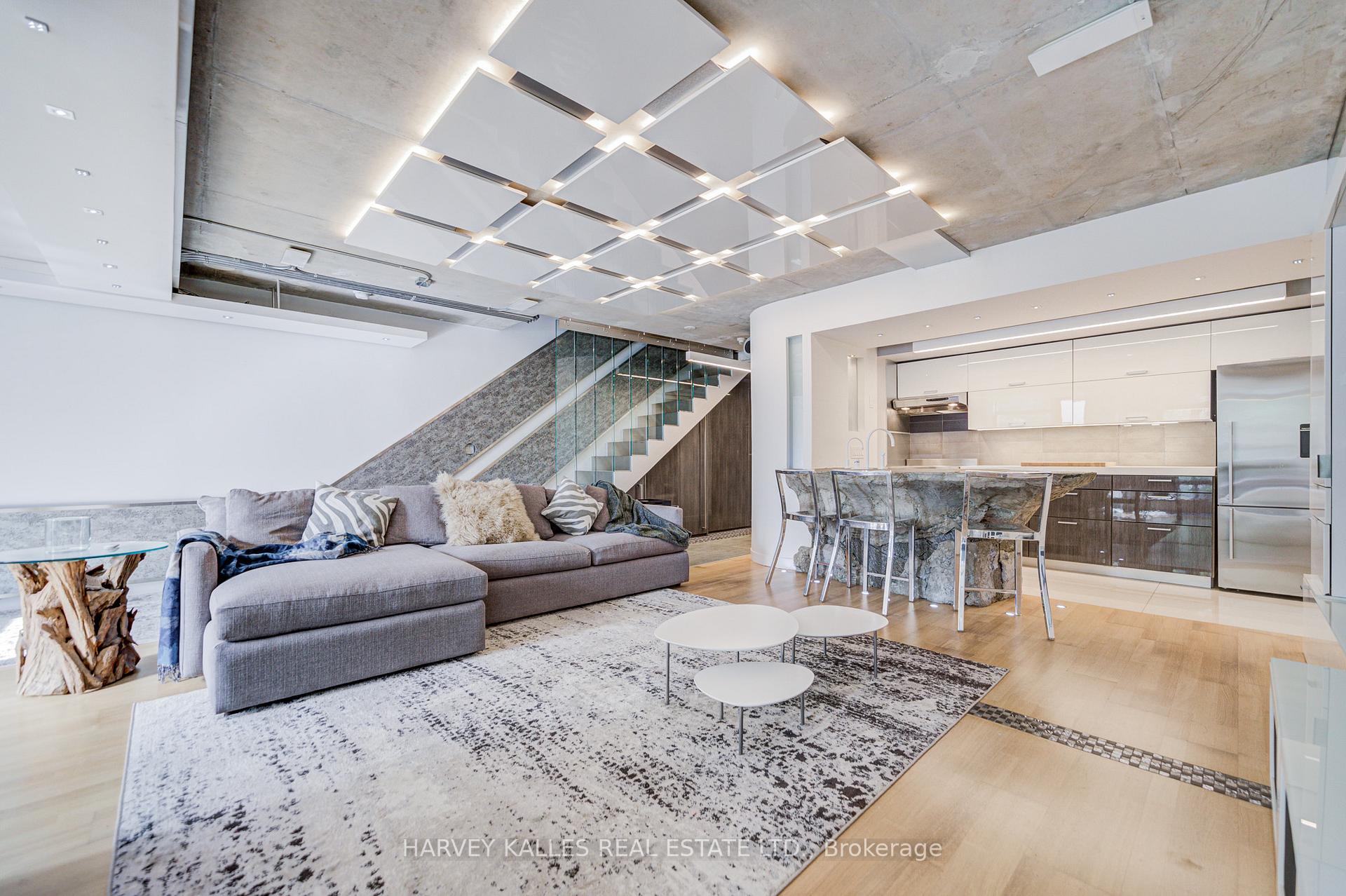 55 Stewart Street 121, Toronto Unit: 121
