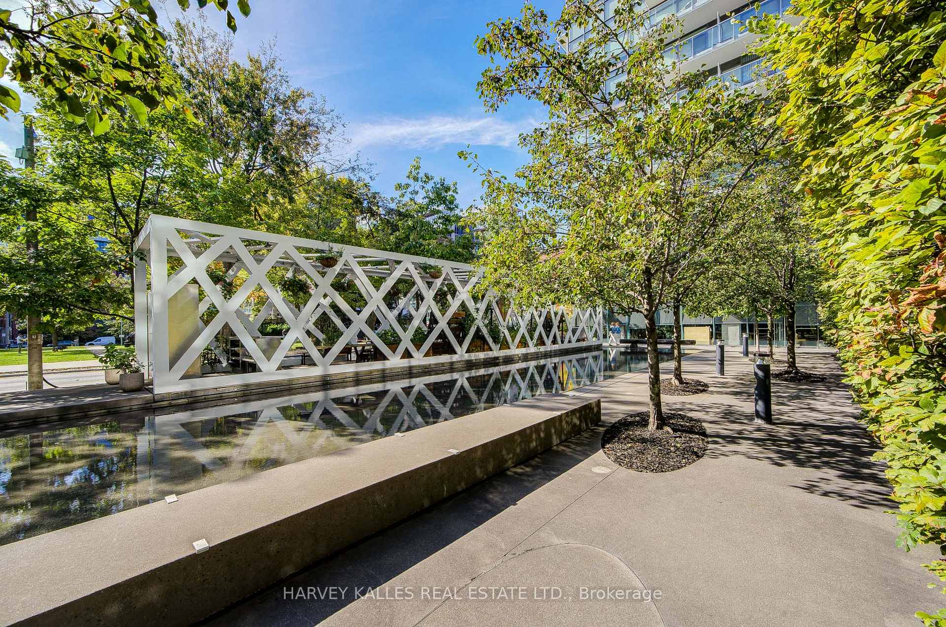 55 Stewart Street 121, Toronto Unit: 121