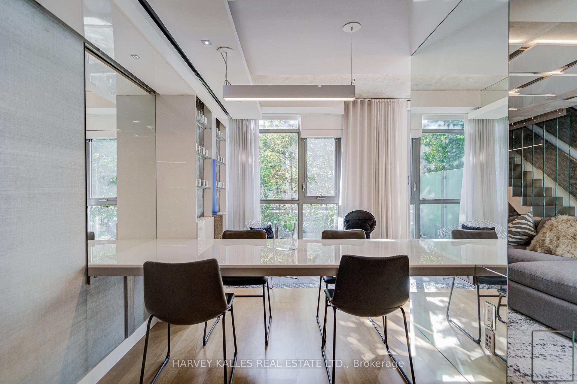 55 Stewart Street 121, Toronto Unit: 121