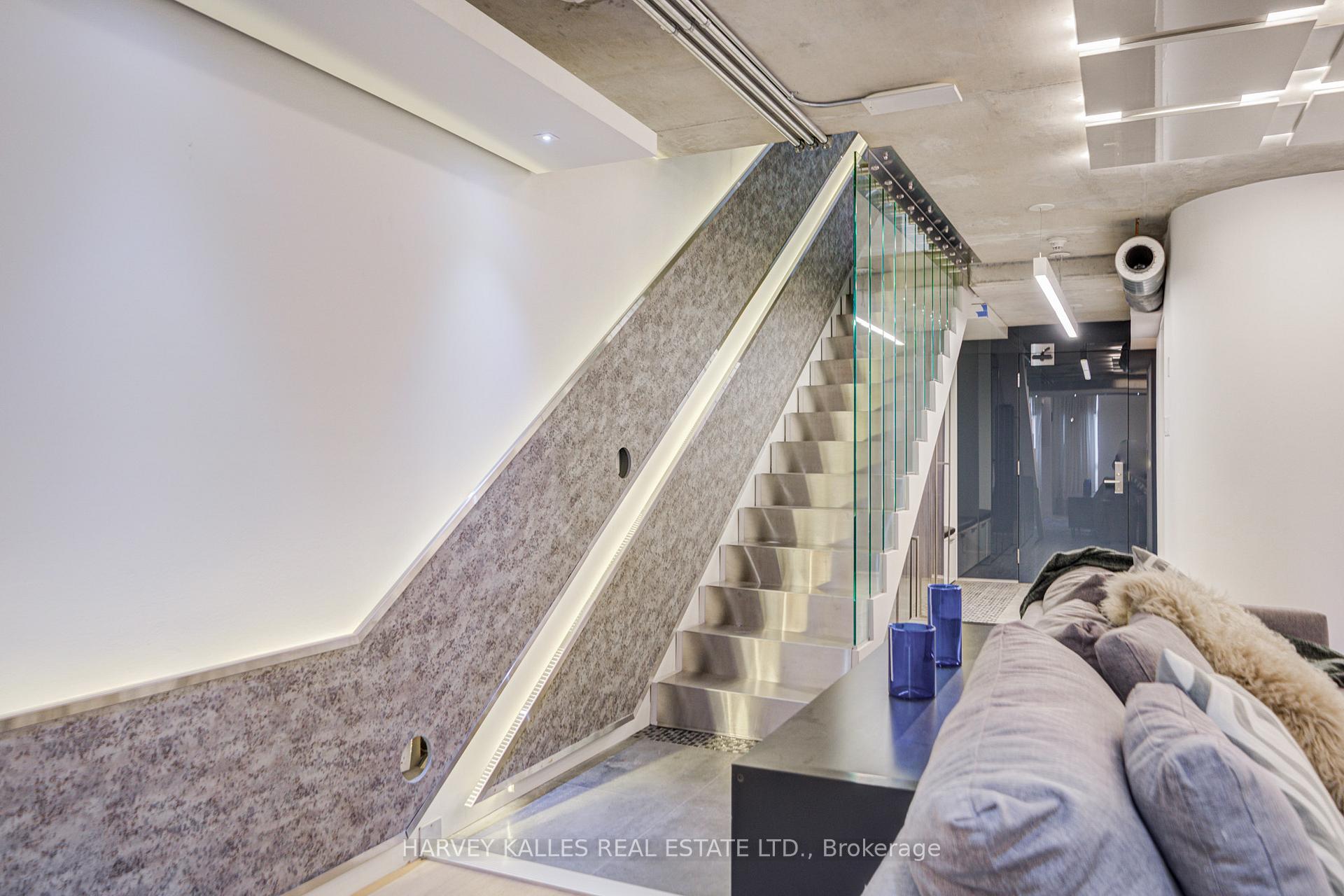 55 Stewart Street 121, Toronto Unit: 121