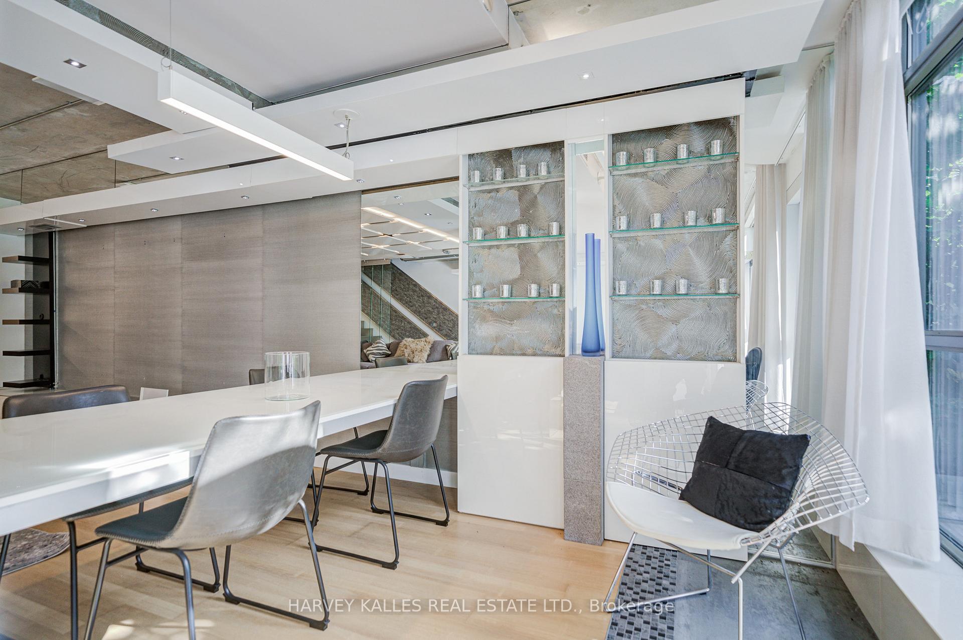 55 Stewart Street 121, Toronto Unit: 121