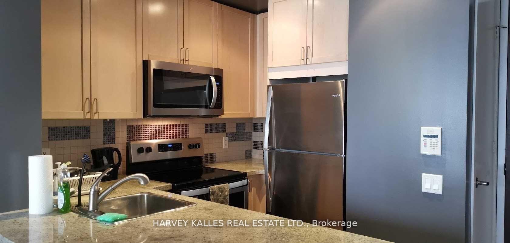 85 Bloor Street E 1603, Toronto Unit: 1603