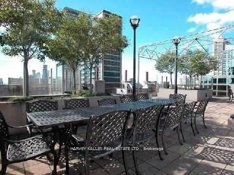 85 Bloor Street E 1603, Toronto Unit: 1603