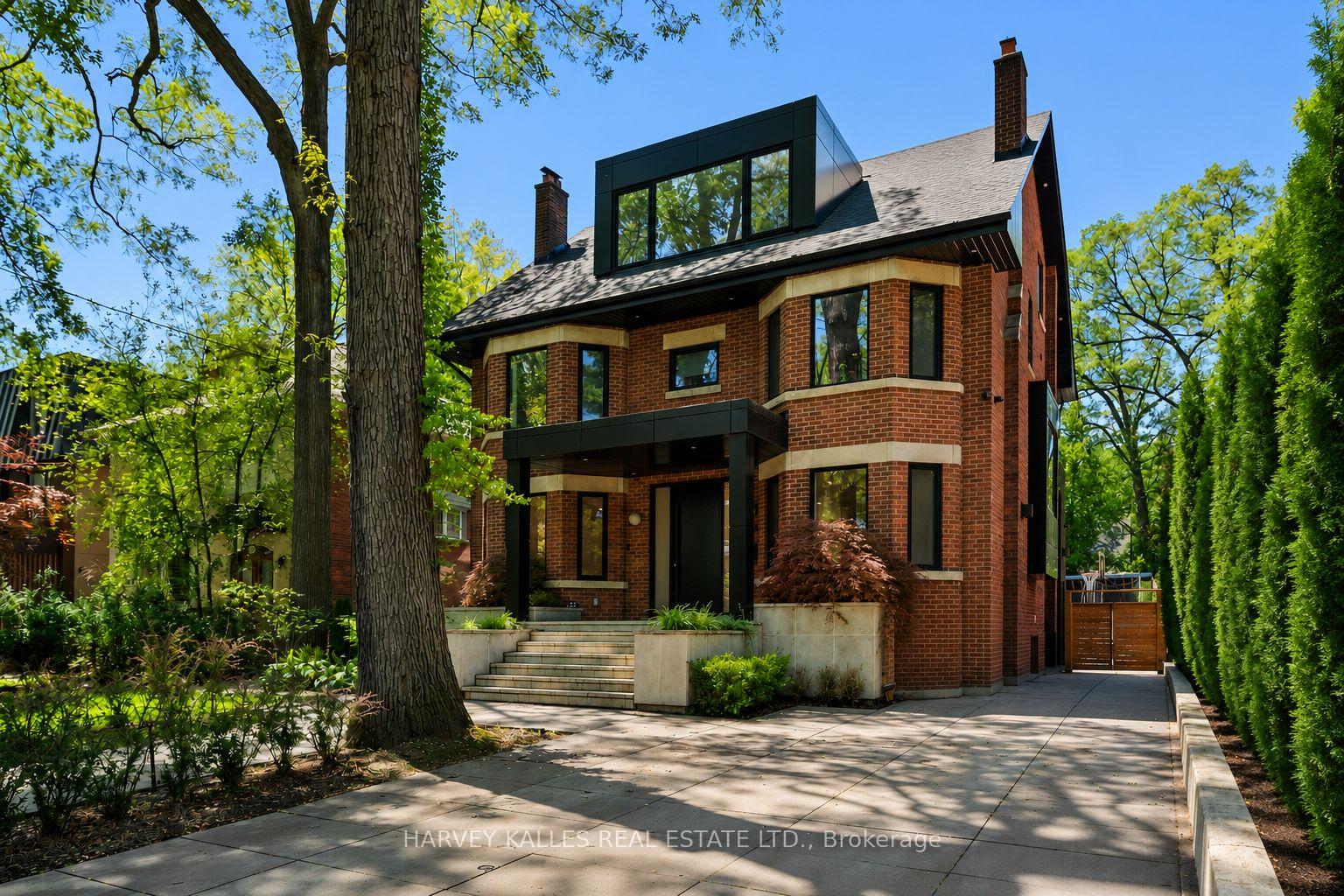 128 Lyndhurst Avenue, Toronto