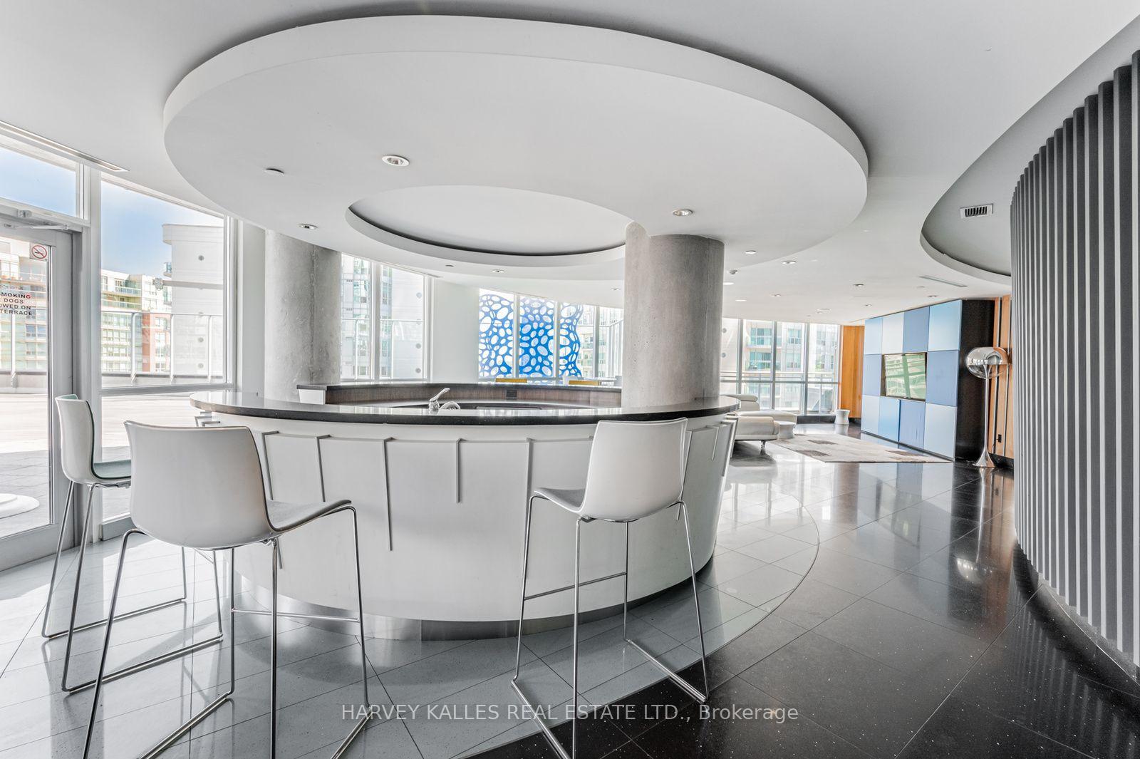 38 Dan Leckie Way 3002, Toronto Unit: 3002