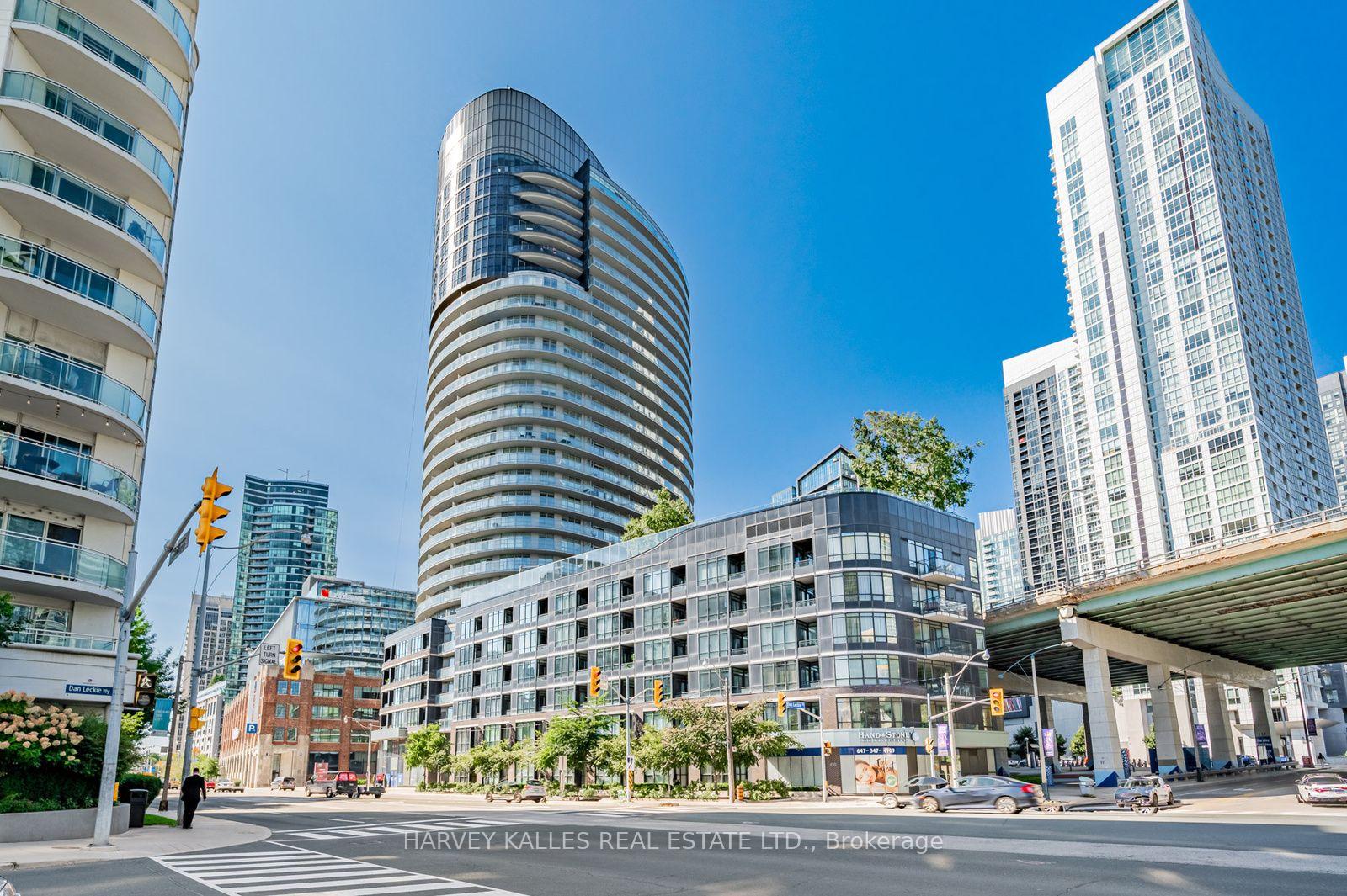 38 Dan Leckie Way 3002, Toronto Unit: 3002