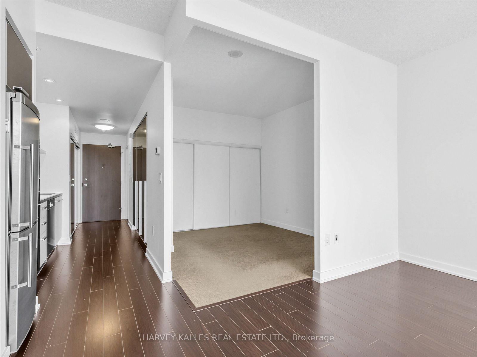 38 Dan Leckie Way 3002, Toronto Unit: 3002