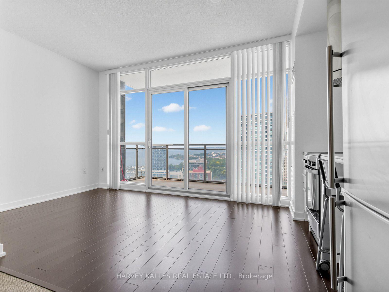 38 Dan Leckie Way 3002, Toronto Unit: 3002