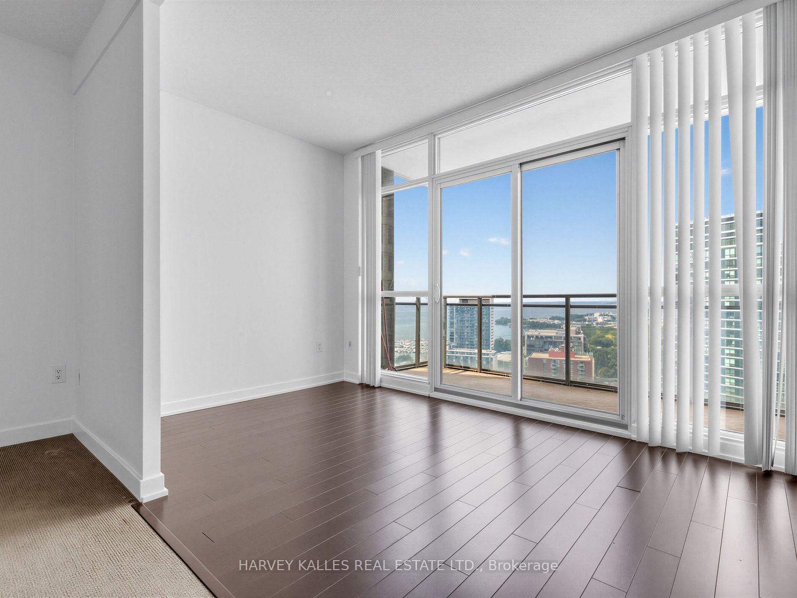 38 Dan Leckie Way 3002, Toronto Unit: 3002