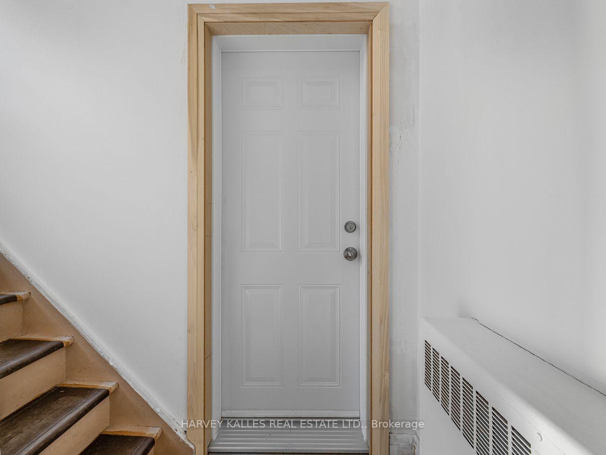 8 Markdale Avenue 4, Toronto Unit: 4
