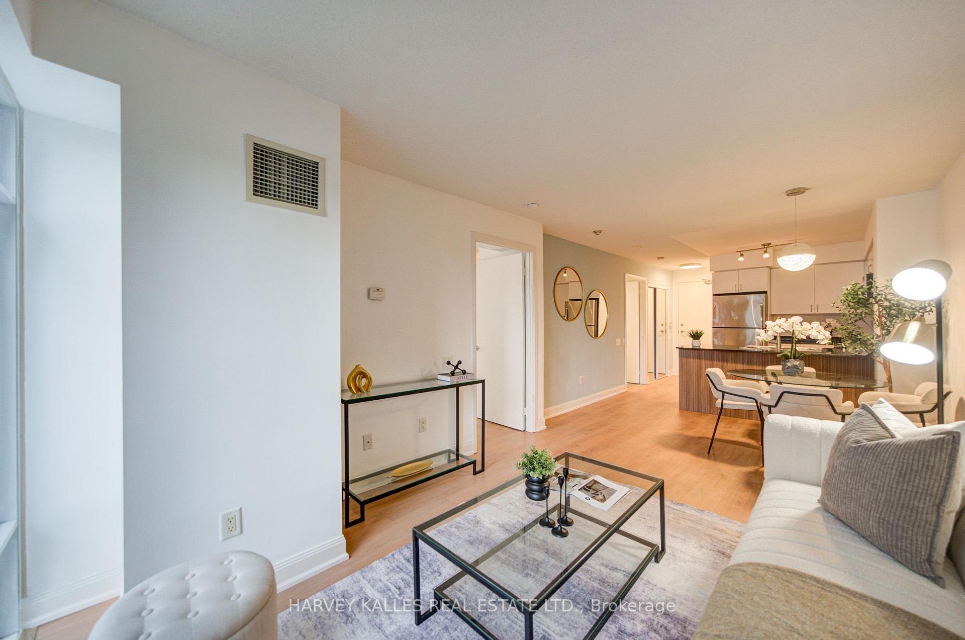 2191 Yonge Street 504, Toronto Unit: 504