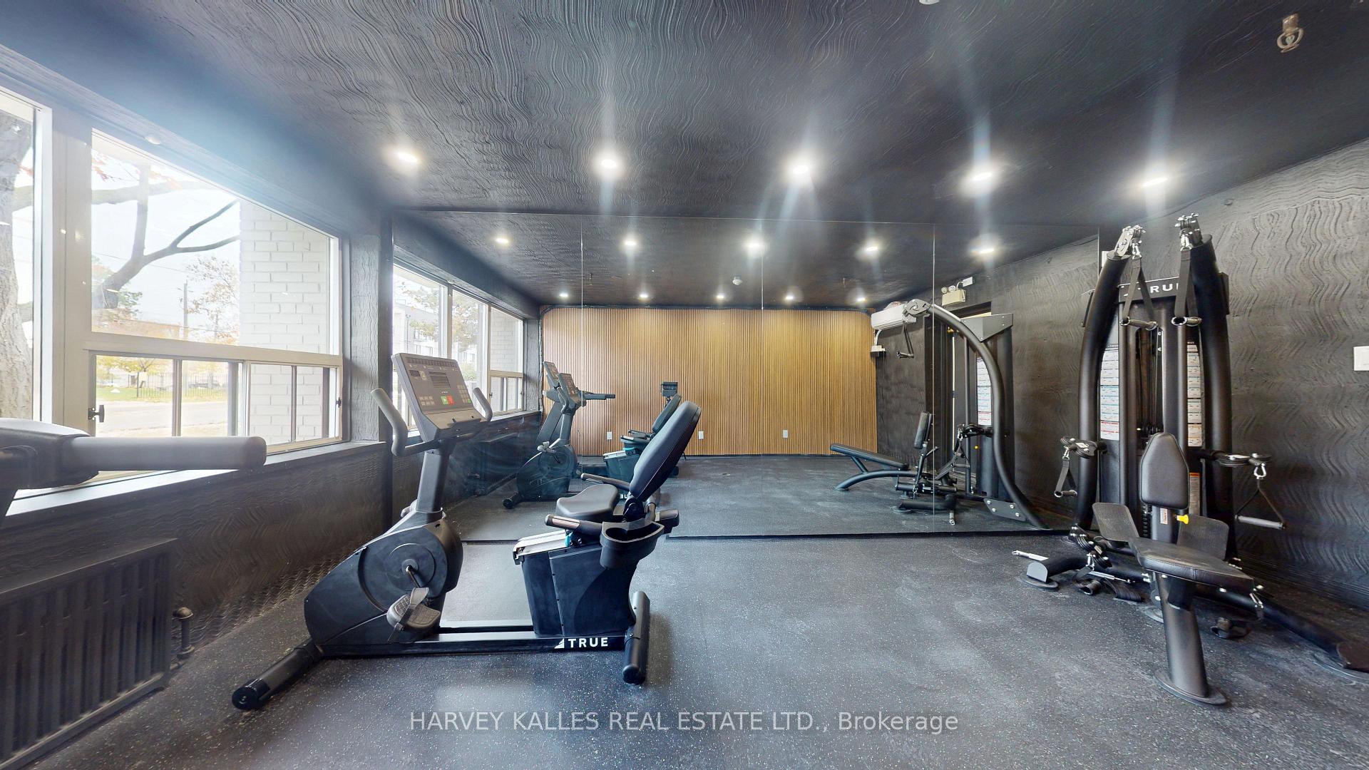 1 Marquette Avenue 14, Toronto Unit: 14