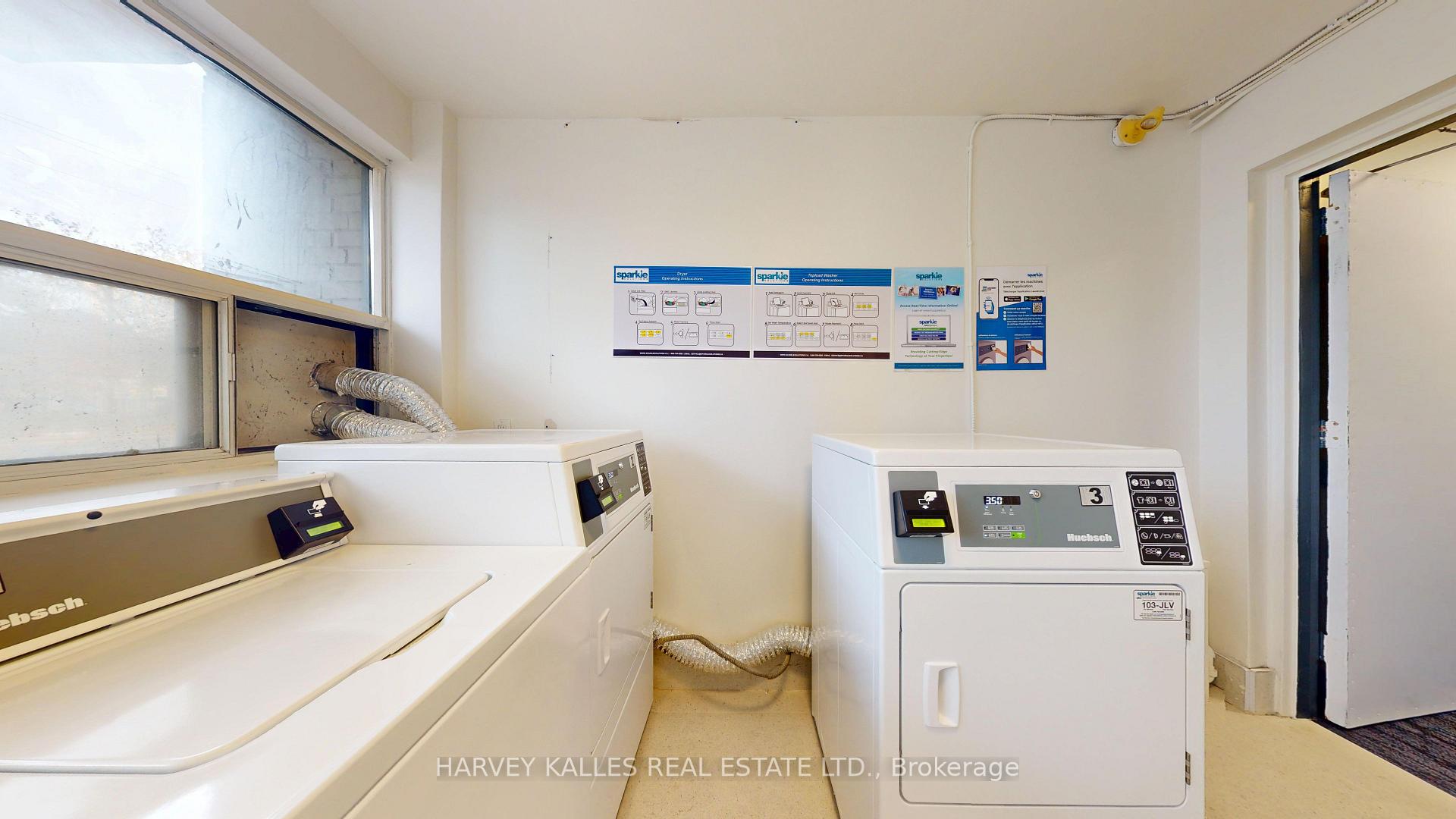 1 Marquette Avenue 14, Toronto Unit: 14