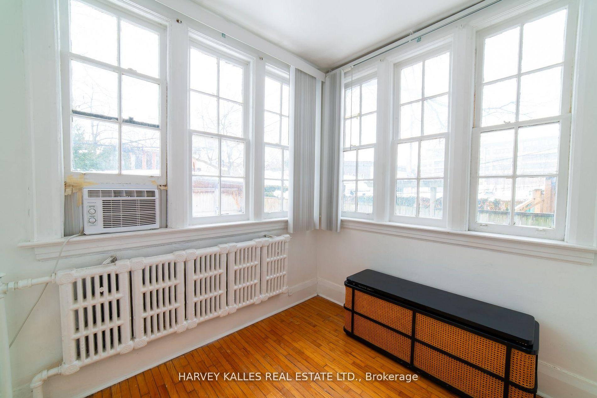 678 Huron Street 100, Toronto Unit: 100