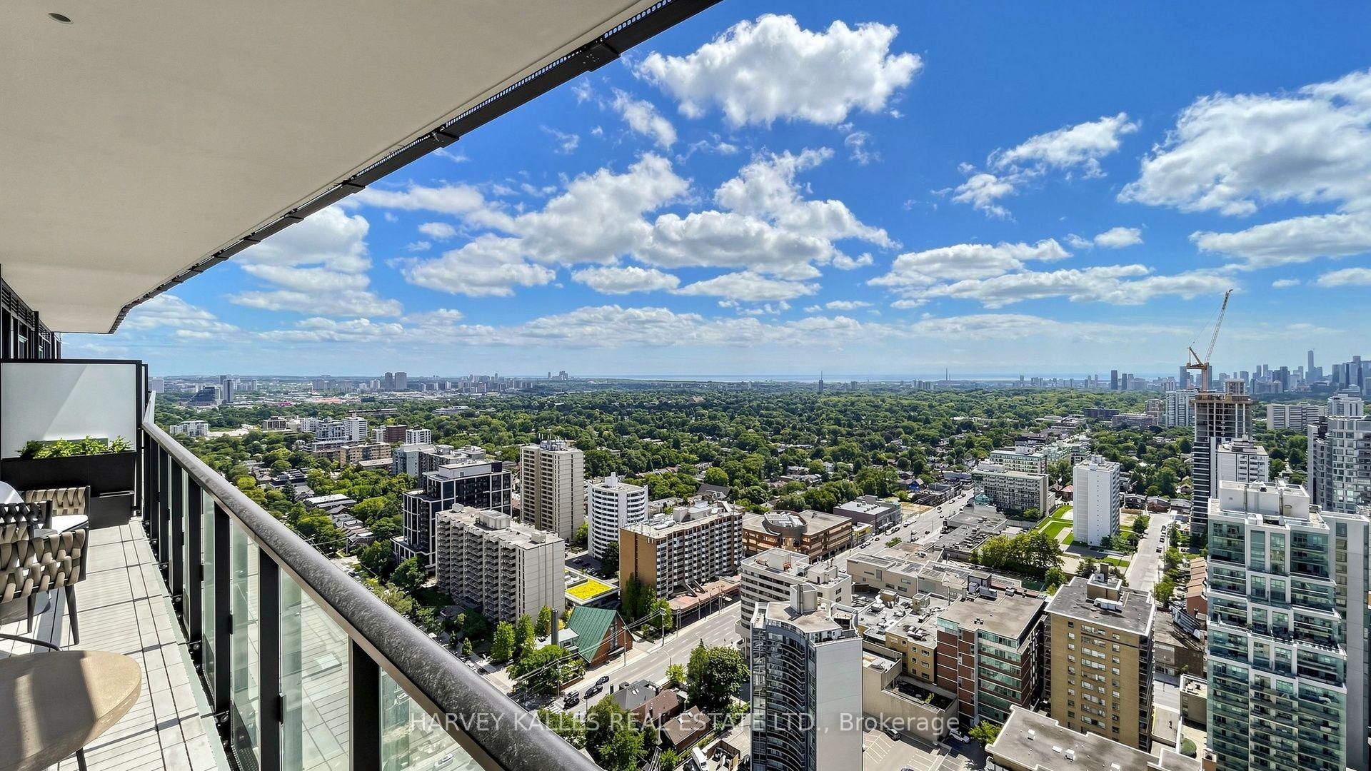 127 Broadway Avenue 3302, Toronto Unit: 3302