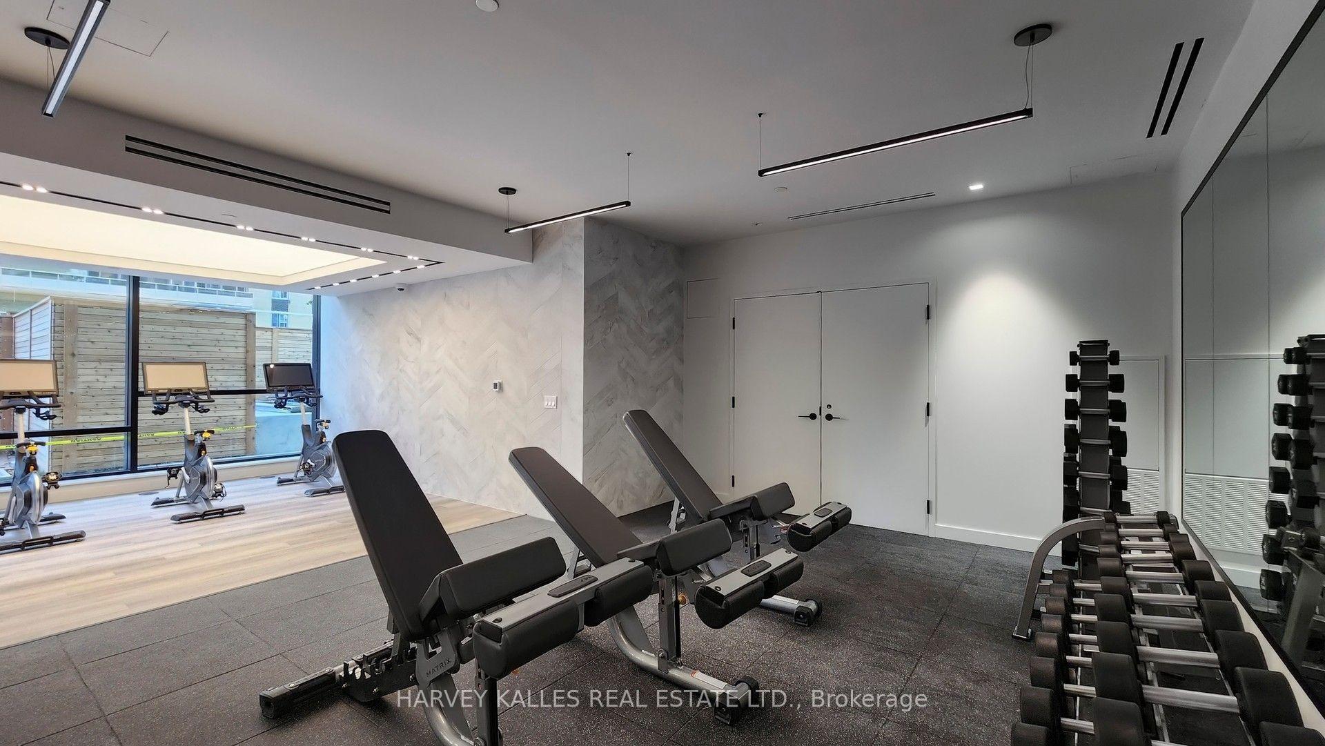 127 Broadway Avenue 3302, Toronto Unit: 3302