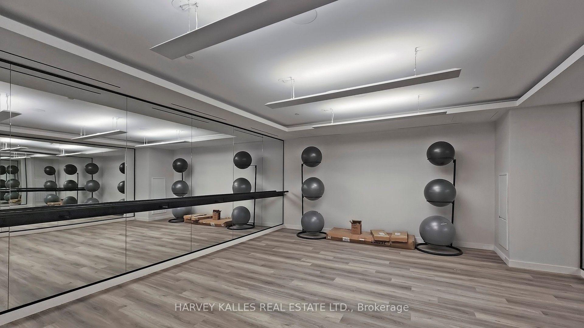 127 Broadway Avenue 3302, Toronto Unit: 3302
