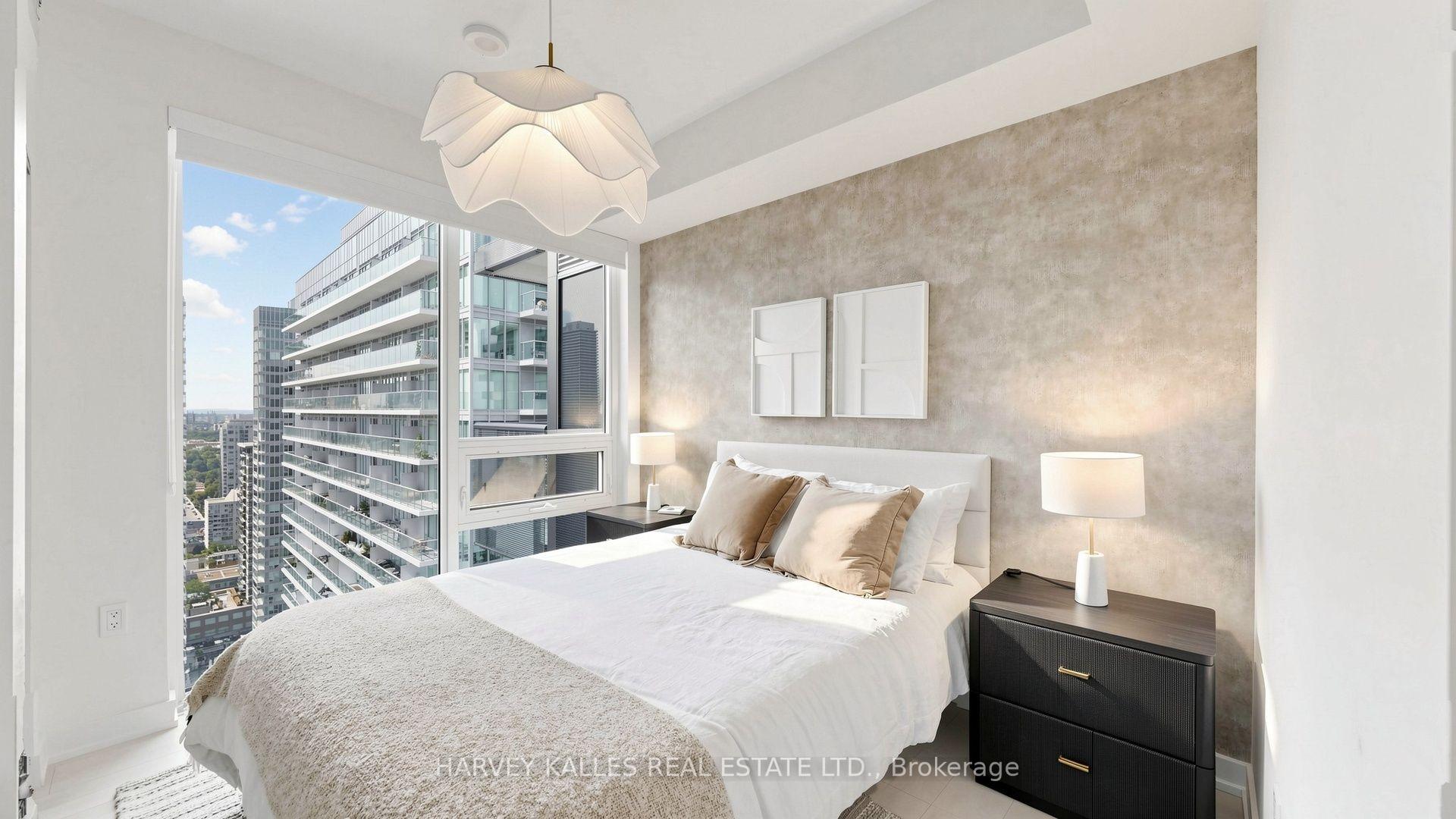 127 Broadway Avenue 3302, Toronto Unit: 3302